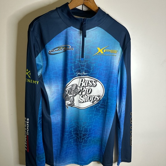 Bass Pro Shops Blue Gradient Men's Rash Guard. Small - Picture 3 of 5